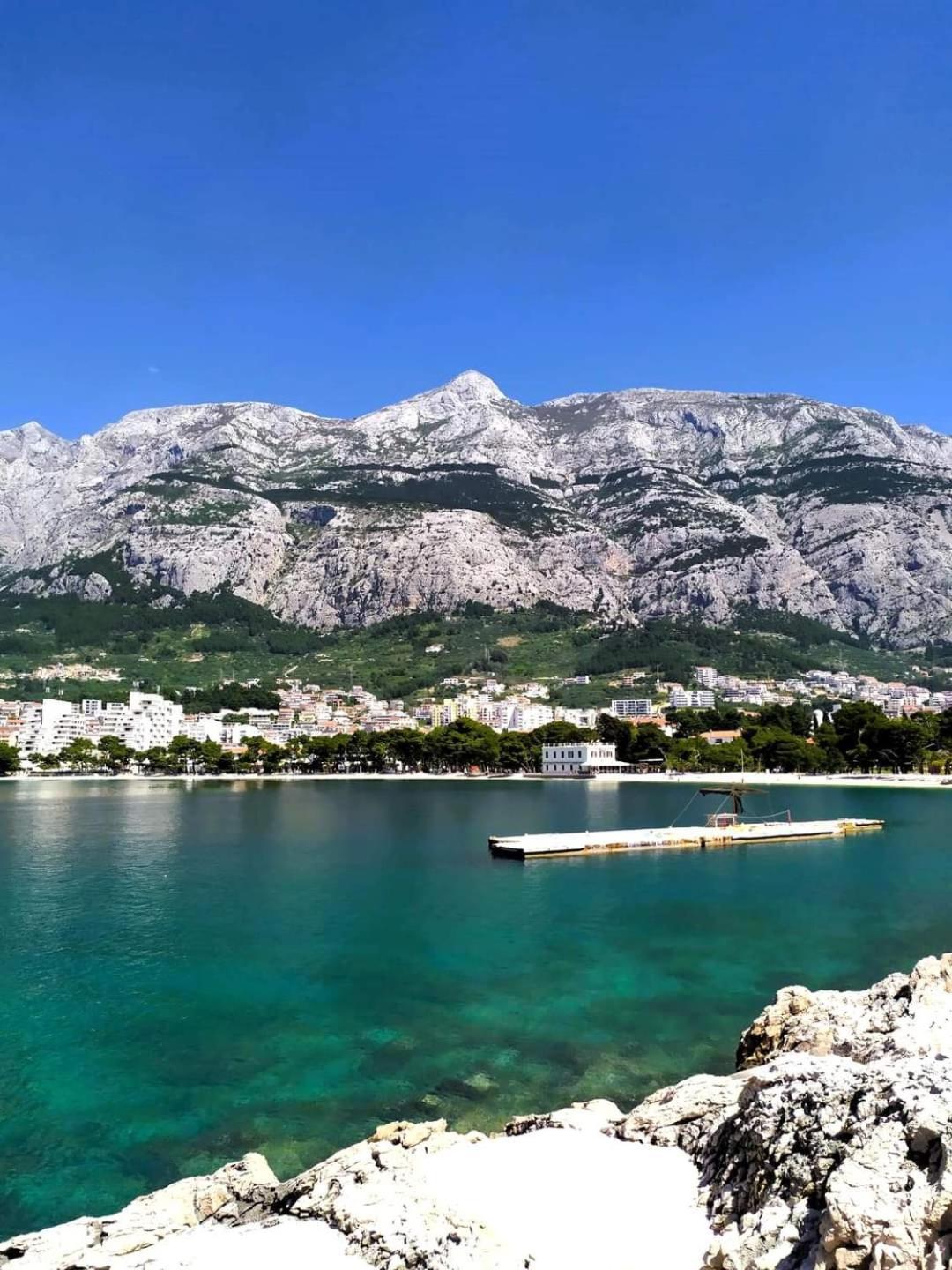 Studio Apartmani Dora Makarska Exterior foto